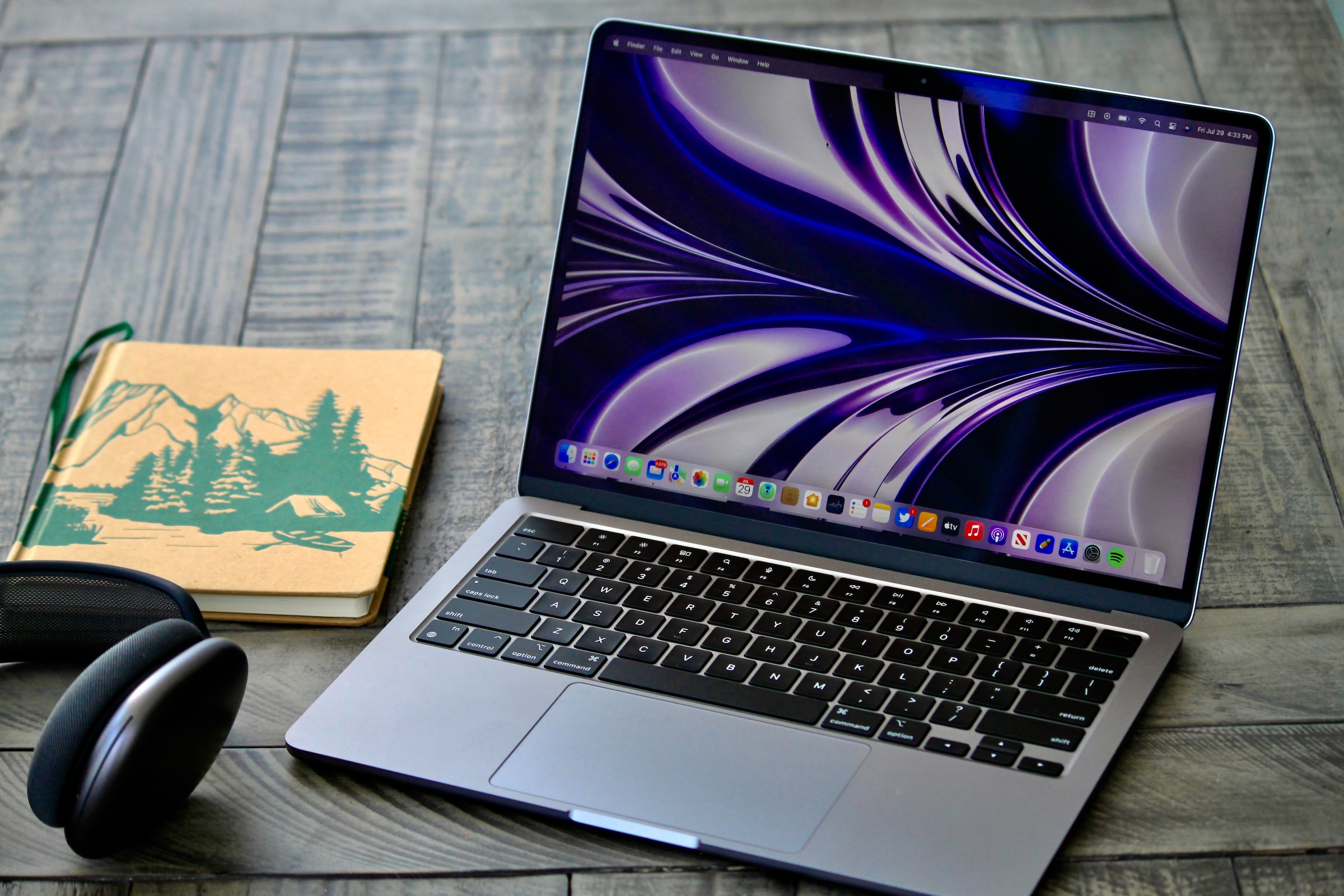 MacBook Air M3 (Credit: Triyansh Gill on Unsplash)